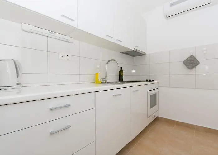 Flynn Apartment